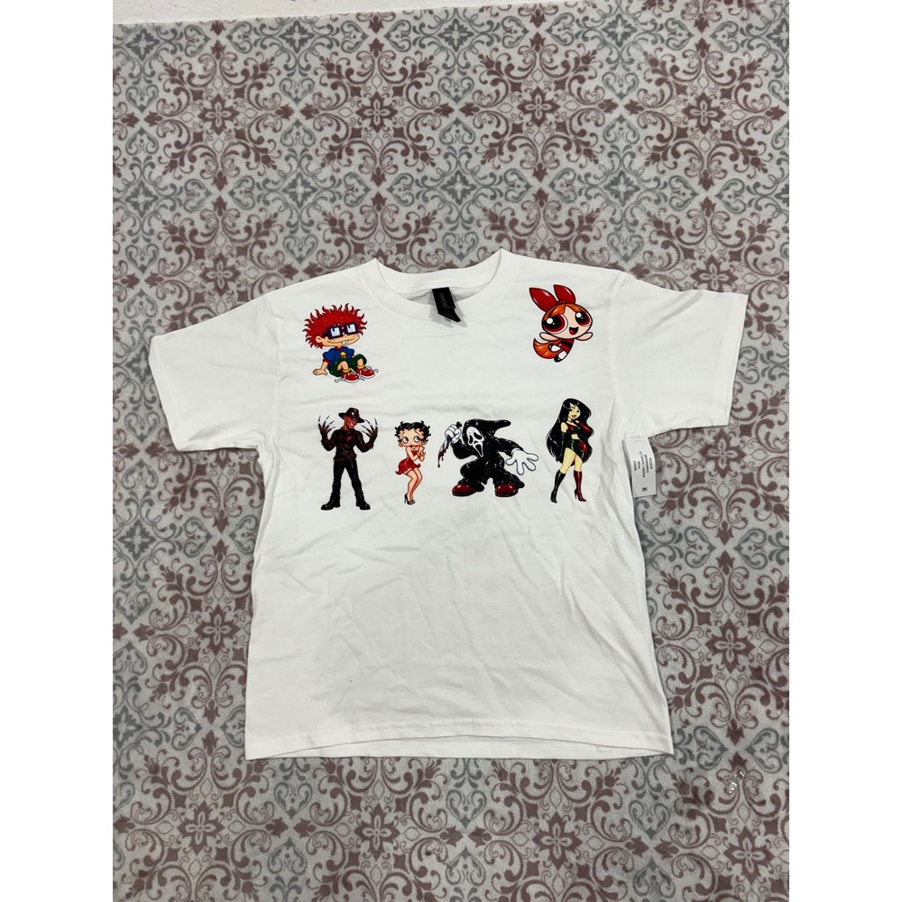 Gildan Heavy Cotton White Graphic Tee Horror Pop Culture Mashup Youth Medium
